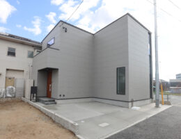 写真：カーサ・ヴァローレ可部南一丁目No.2